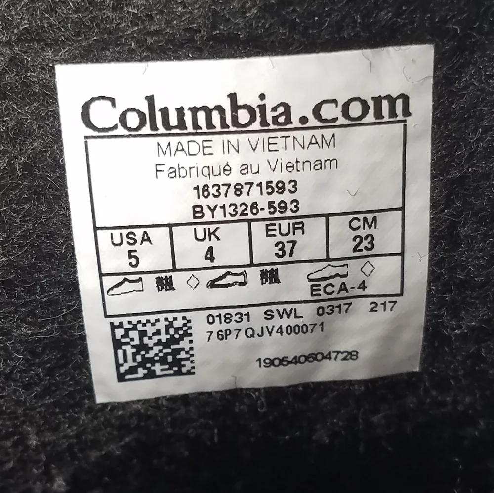 Columbia Powderbug Plus II Snowboot 5Y Youth